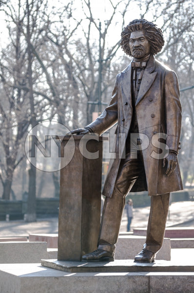 Frederick Douglass statue - medium shot in Harlem