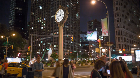 famous clock on 5th Ave in Flatiron District - timelapse in 4K and 1080 HD in NYC