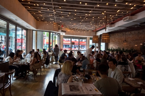 interior restaurant - people eating brunch - lunchtime